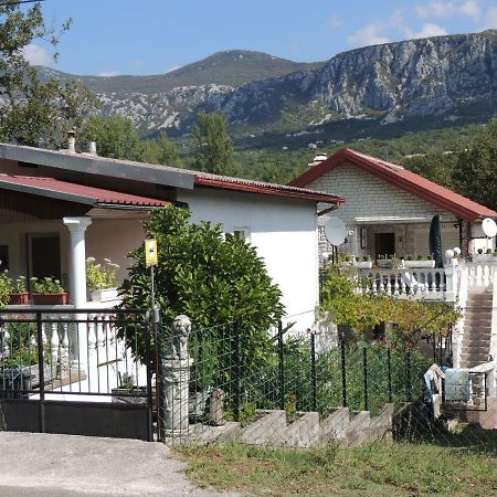Villa Behija Ferienwohnung 2 تْسْغيكفانِتْسا المظهر الخارجي الصورة
