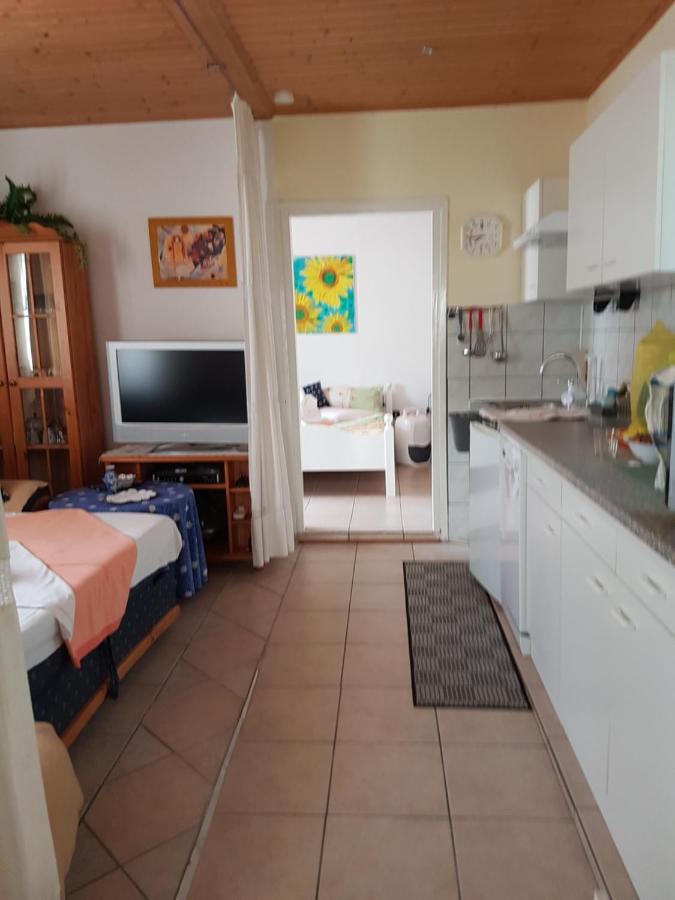 Villa Behija Ferienwohnung 2 تْسْغيكفانِتْسا المظهر الخارجي الصورة