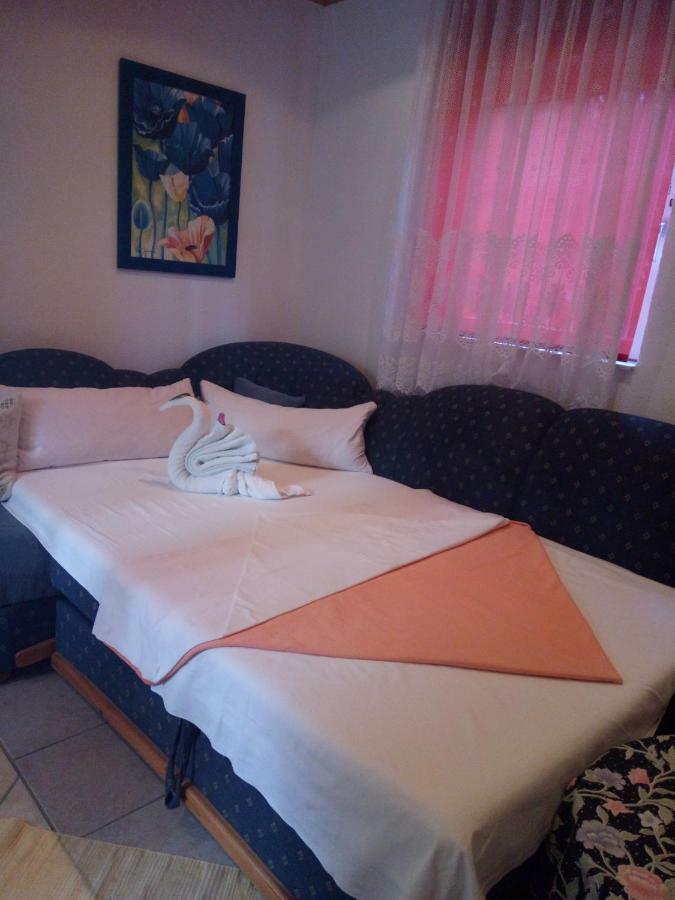 Villa Behija Ferienwohnung 2 تْسْغيكفانِتْسا المظهر الخارجي الصورة